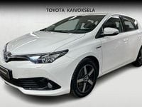 Käytetty Toyota Auris Active 98 HP (72 kW) 2016 Valkoinen Viistoperä