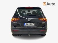 Käytetty VW Tiguan Comfortline 150 HP (110 kW) 2016 Musta Katumaasturi