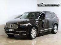 Käytetty Volvo XC90 Inscription 235 HP (172 kW) 2018 Musta Katumaasturi