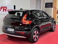 Käytetty Volvo XC40 Core 211 HP (155 kW) 2023 Katumaasturi