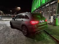 Käytetty Mercedes GLC350 Business 211 HP (155 kW) 2017 Katumaasturi