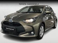 Käytetty Toyota Yaris Hybrid Active 116 HP (85 kW) 2021 Ruskea Viistoperä