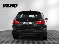 Käytetty BMW 225 Active Tourer M Sport 224 HP (164 kW) 2017 Musta Tila-auto