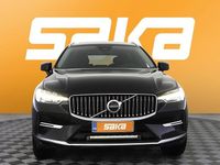 Käytetty Volvo XC60 Core 350 HP (257 kW) 2023 Katumaasturi