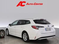 Käytetty Toyota Corolla Edition 122 HP (89 kW) 2023 Valkoinen Farmari