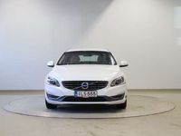 käytetty Volvo V60 D4 Summum - VOC /