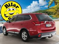 käytetty Mitsubishi Outlander 4ov 2268cm3 * Koukku / Lohkolämmitin / P.kamera / 7-paikkanen * - *OSTA NYT, MAKSA HUHTIKUUSSA!* -