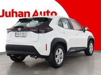 Käytetty Toyota Yaris Cross Active 116 HP (85 kW) 2022 Valkoinen Katumaasturi