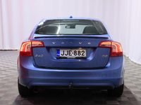 Käytetty Volvo S60 Summum 114 HP (83 kW) 2014 Sedan
