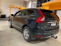 Käytetty Volvo XC60 Summum 258 HP (189 kW) 2013 Valkoinen Katumaasturi