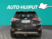 Käytetty Toyota RAV4 Hybrid Style 155 HP (114 kW) 2016 Katumaasturi