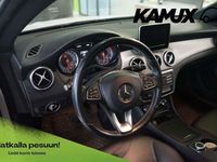 käytetty Mercedes 180 CLA-sarjaBE A Premium Business / Panorama / Kamera / Nahkasisusta /