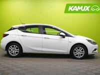 Käytetty Opel Astra Enjoy 150 HP (110 kW) 2017 Valkoinen Sedan