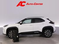 Käytetty Toyota Yaris Cross 116 HP (85 kW) 2025 040 valkoinen Katumaasturi
