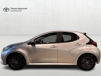 Käytetty Toyota Yaris Hybrid Plus 116 HP (85 kW) 2025 Hopea Viistoperä