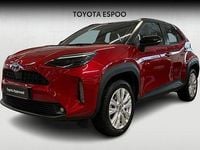 Käytetty Toyota Yaris Cross 116 HP (85 kW) 2023 Punainen Katumaasturi