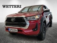 Käytetty Toyota HiLux Active 204 HP (150 kW) 2023 Punainen Nouto