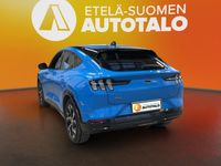 Käytetty Ford Mustang Mach-E Premium 197 kW (269 HP) 2023 Sininen Katumaasturi