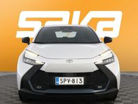 Käytetty Toyota C-HR Active 140 HP (102 kW) 2024 Katumaasturi