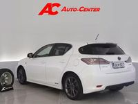 Käytetty Lexus CT200h Sport Line 99 HP (72 kW) 2012