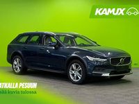 Käytetty Volvo V90 CC Business Edition 235 HP (172 kW) 2022 Sininen Farmari