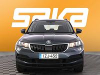 Käytetty Skoda Karoq Clever 150 HP (110 kW) 2021 Katumaasturi