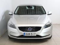 Käytetty Volvo V40 Business Edition 114 HP (83 kW) 2015 Valkoinen Viistoperä