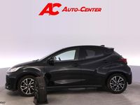 Käytetty Toyota Yaris Hybrid Style 116 HP (85 kW) 2022 Viistoperä