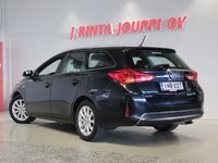 käytetty Toyota Auris Touring Sports 1,8 Hybrid Active - 3kk lyhennysvapaa - 2