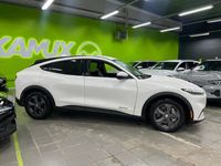 Käytetty Ford Mustang Mach-E 197 kW (269 HP) 2022 Star white 3c/pristine white 3 Katumaasturi