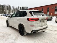 Käytetty BMW X5 M Sport 394 HP (289 kW) 2022 Katumaasturi