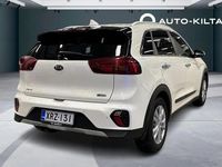 Käytetty Kia Niro Platinum 140 HP (102 kW) 2021 Valkoinen Katumaasturi