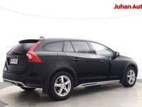 käytetty Volvo V60 CC D3 aut Summum