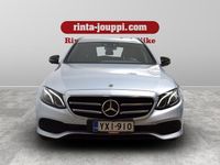 käytetty Mercedes E220 d T A Premium Business - Pysäköintipaketti (peruutuskameran 360, pysäköintitutkat edessä ja takana), Active Distance Assist DISTRONIC, Widescreen