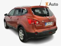 Käytetty Nissan Qashqai +2 Acenta 102 HP (75 kW) 2009 Punainen Katumaasturi