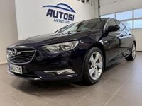 Käytetty Opel Insignia Innovation 165 HP (121 kW) 2018 Sininen Viistoperä