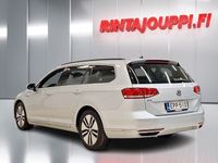 käytetty VW Passat Variant GTE Plug-In Hybrid 160 kW (218 hv) DSG-automaatti - 3kk lyhennysvapaa - Polttoainetoiminen lisälämmitin kauko-ohjaimella, Digimittaristo - Ilmainen kotiintoimitus! - J. autoturva