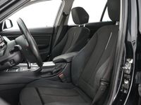 käytetty BMW 320 320 F31 Touring d / Korkokamppanja 1,99% / sport penkit / Xenon / Vetokoukku / Bluetooth / Sähkötoiminen takaluukku /