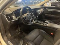 Käytetty Volvo V90 Momentum 392 HP (288 kW) 2020 Farmari