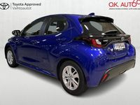 Käytetty Toyota Yaris Hybrid 116 HP (85 kW) 2024 Sininen Viistoperä