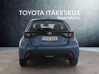 Käytetty Toyota Yaris Active 125 HP (91 kW) 2021 Sininen Viistoperä