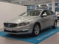 Käytetty Volvo V60 Kinetic 114 HP (83 kW) 2015 Harmaa Farmari