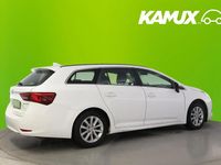 Käytetty Toyota Avensis Life 163 HP (119 kW) 2006 Valkoinen Farmari