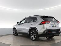 Käytetty Toyota RAV4 Hybrid Plus 306 HP (225 kW) 2021 Katumaasturi