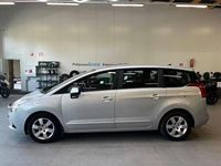 Käytetty Peugeot 5008 Premium 109 HP (80 kW) 2010 Tila-auto