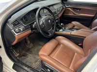 Käytetty BMW 518 Exclusive 148 HP (108 kW) 2016 Valkoinen Sedan