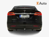 Käytetty Tesla Model X 244 kW (332 HP) 2018 Musta Katumaasturi