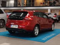 Käytetty Volvo V40 Kinetic 150 HP (110 kW) 2013 Viistoperä