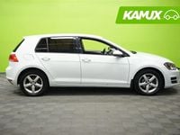 Käytetty VW Golf VII Comfortline 105 HP (77 kW) 2014 Valkoinen Sedan