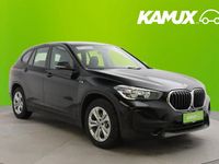 Käytetty BMW X1 Advantage 125 HP (91 kW) 2021 Musta Katumaasturi